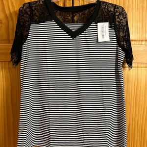 Black striped t-shirt